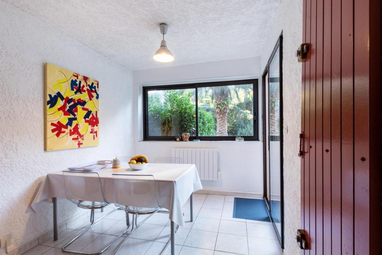 Les Pierreplane Apartment Bandol Luaran gambar